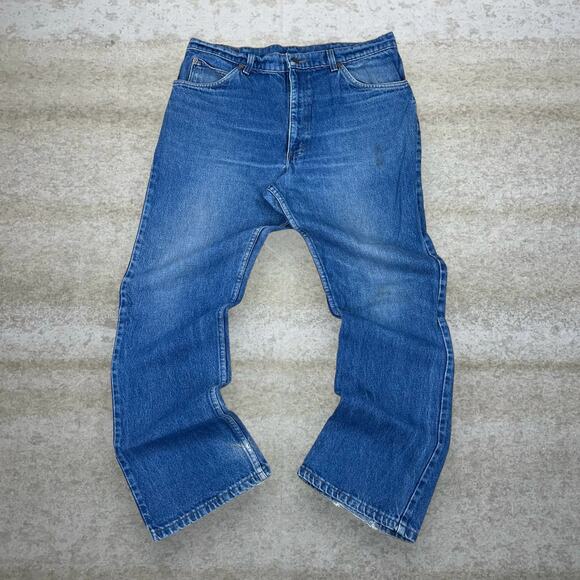 Vintage Lee MR Jeans Medium Wash Denim Straight Fit Made in USA Tan Logo Tab 90s - Picture 2 of 6